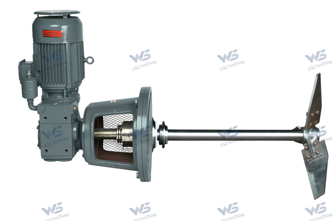 侧入式齿轮传动搅拌设备